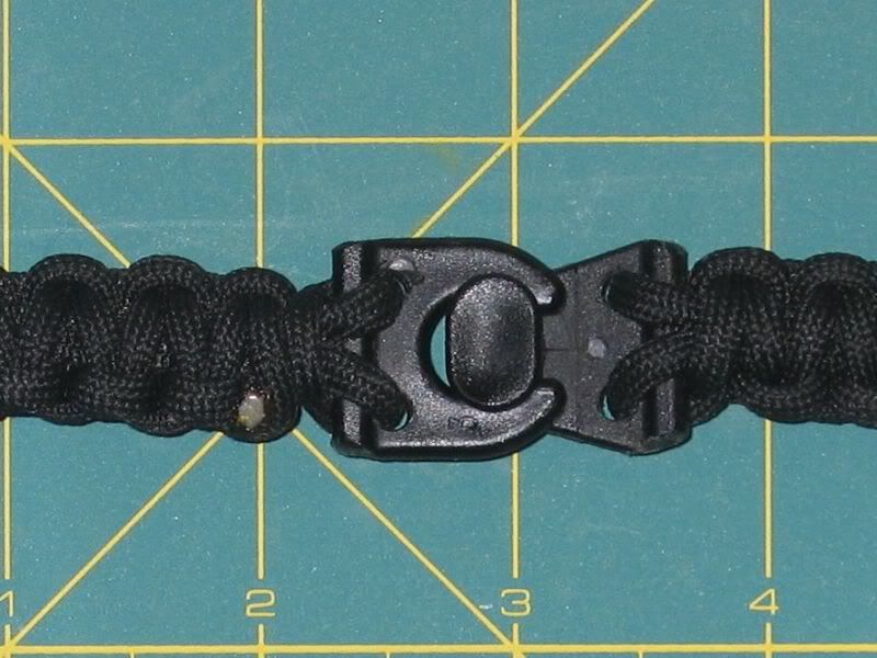 my paracord necklace Bushcraft USA Forums