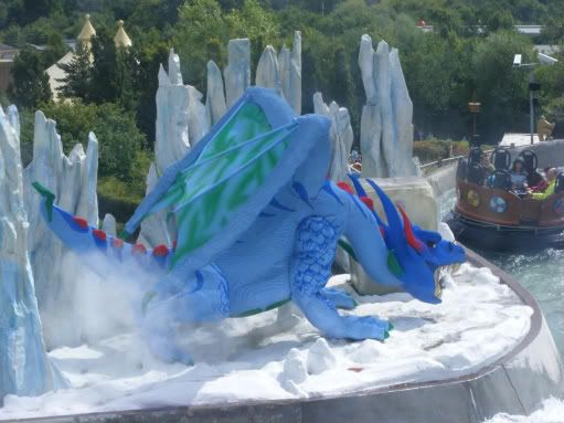 Blue Dragon Smaug wakes up after 100 year sleep - in theme park