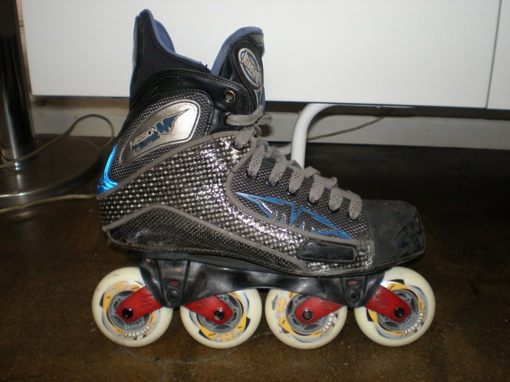 skates001.jpg