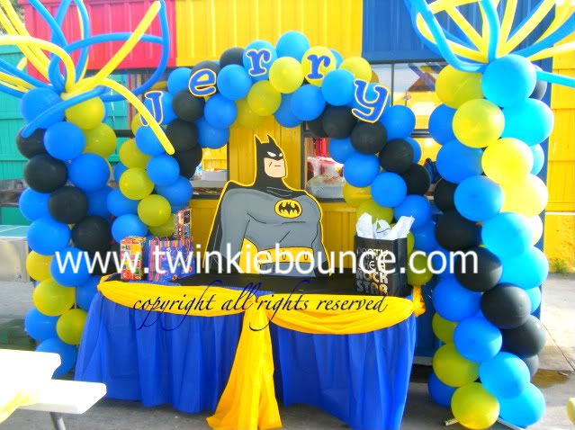 birthday party balloons decoration. alloon decor :: batman