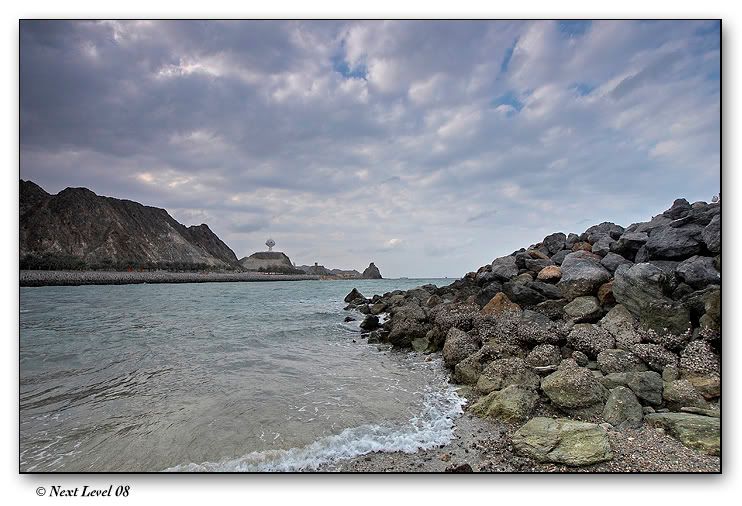 IMAGE: http://i165.photobucket.com/albums/u73/Next_Level_photography/IMG_4495-1.jpg?t=1202511648