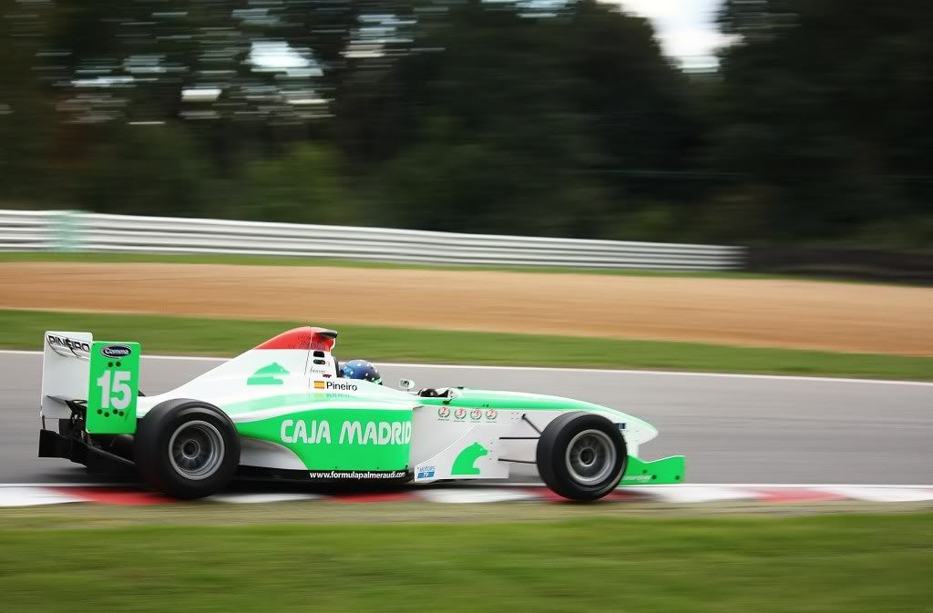 IMAGE: http://i165.photobucket.com/albums/u74/GAZA62/2331.jpg