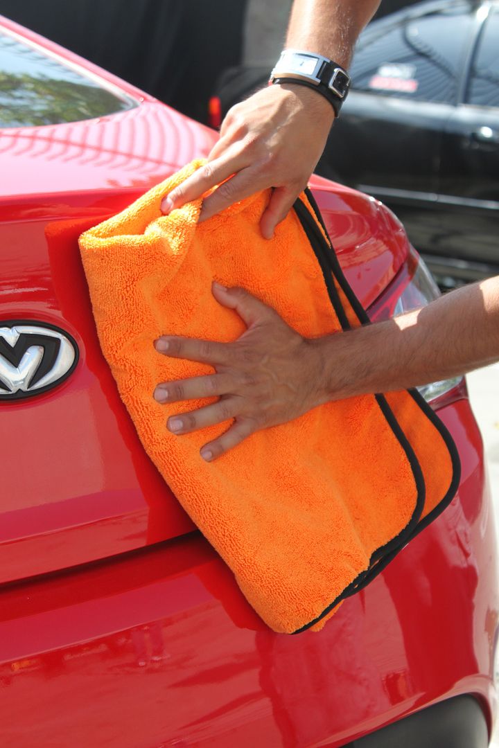 Chemical Guys MIC_725 - Premium Car Drying Microfiber Towel, Orange 25
