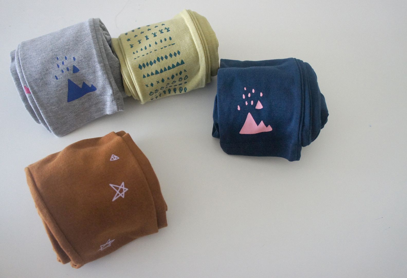 天空深藍雙腳:小山星球●✦ 彈性舒服內搭褲 - パンツ レディース - コットン・麻 ブルー