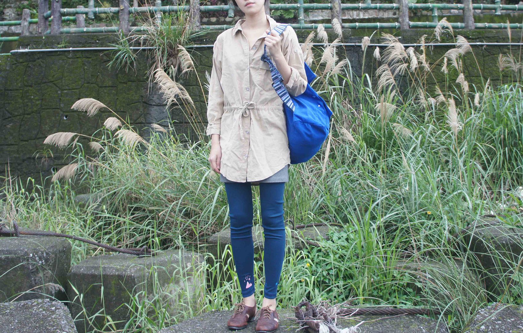 天空深藍雙腳:小山星球●✦ 彈性舒服內搭褲 - パンツ レディース - コットン・麻 ブルー
